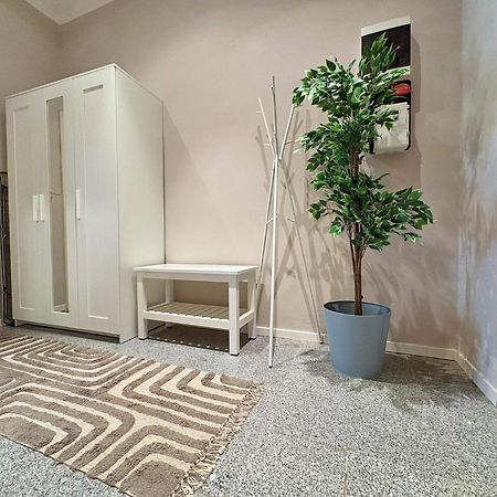 شقة Spacious And Near Metro I Close To Parks I Akh فيينا المظهر الخارجي الصورة